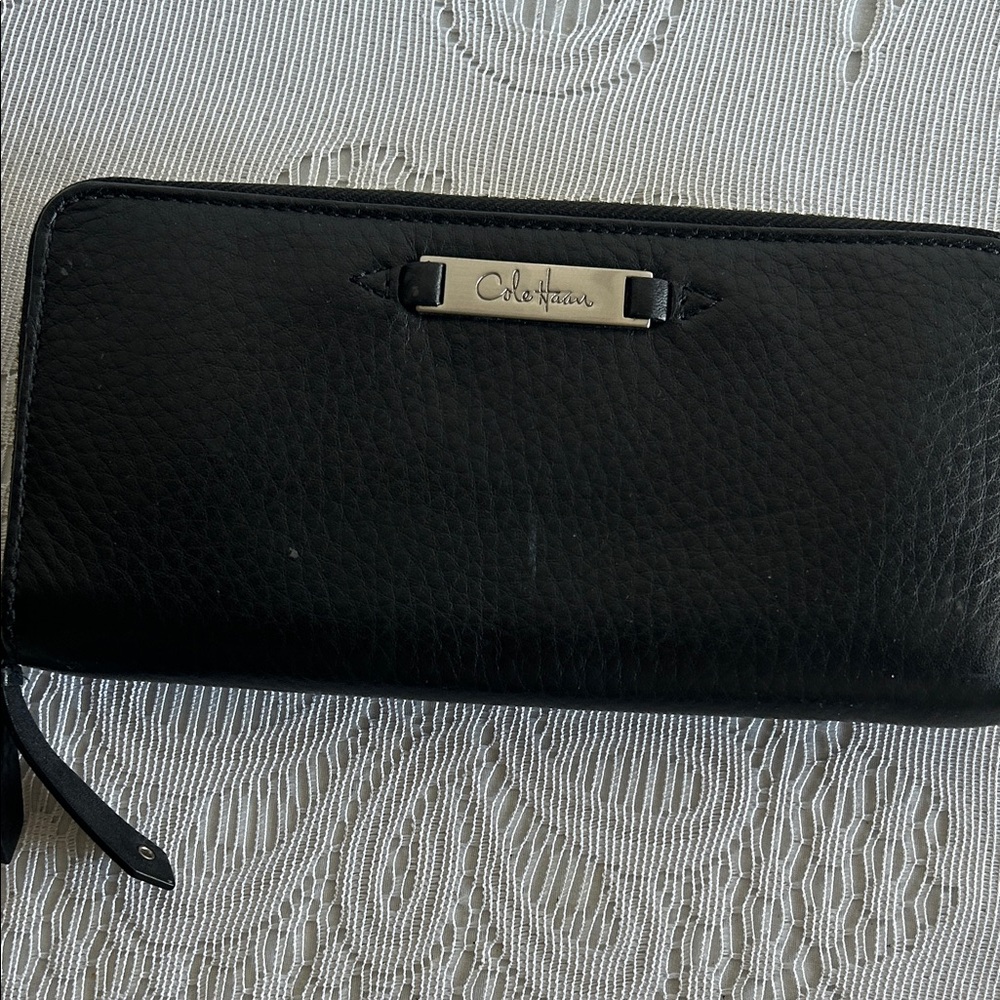 Calvin Klein Black Textured Wallet